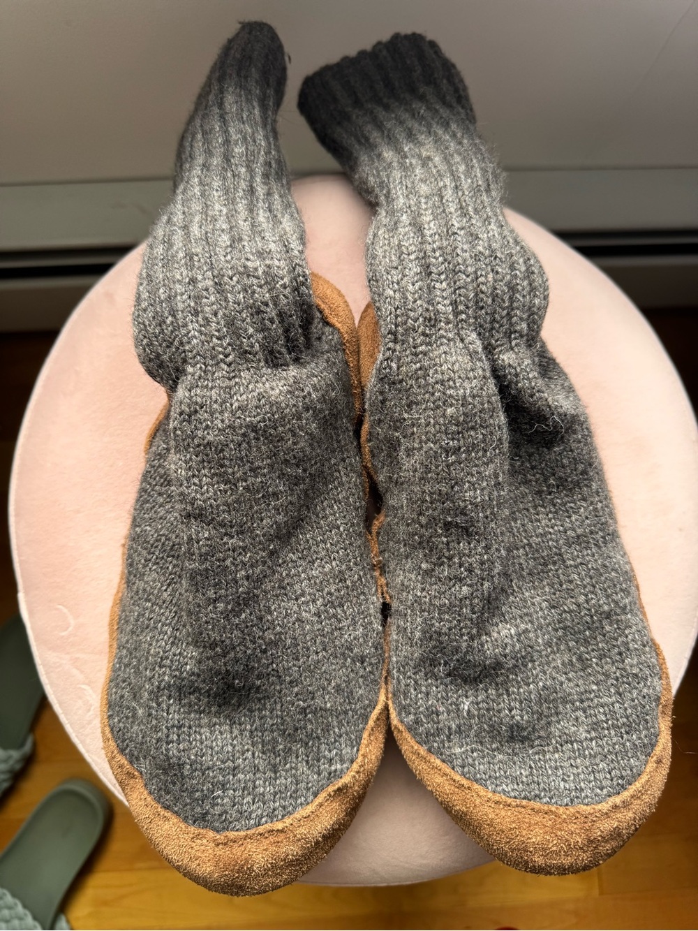 L.L. Bean Gray Knit Slipper Socks with Brown Suede Soles size 6-7